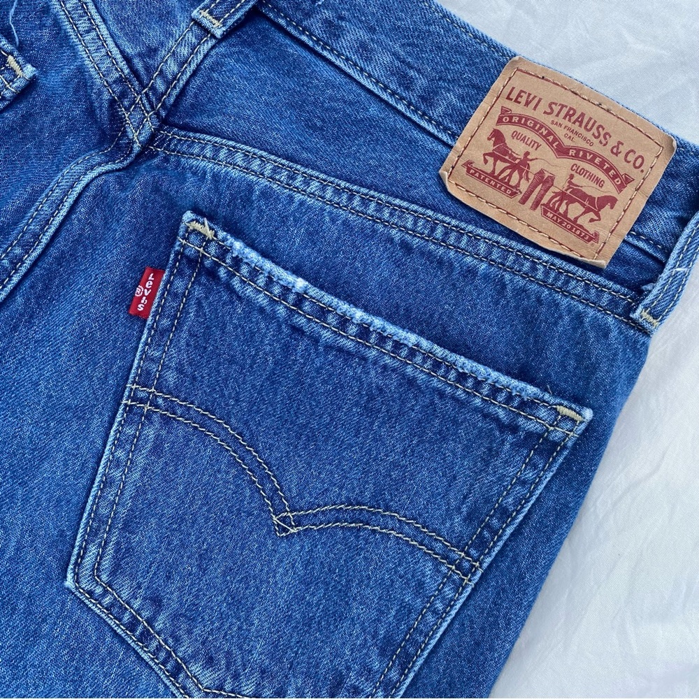 LEVI’S Low Pro Straight Women’s Jeans